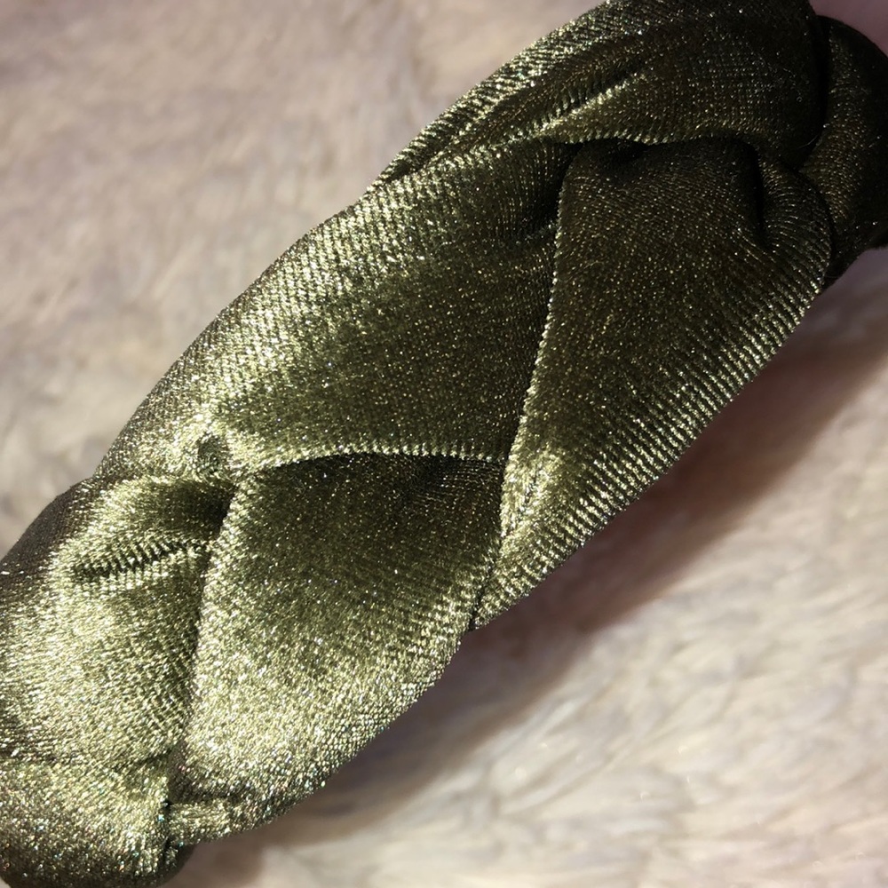 Headband - Picture 2 of 2